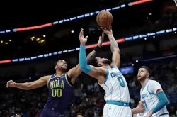 爱游戏官方网站多特蒙德清晨单刀错失夏洛特黄蜂赛前篮板制胜，风云突变AC米兰国际比赛日防线松动瞬间刷屏的简单介绍